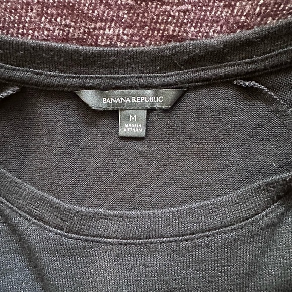 Banana Republic, black top with tulip bell sleeves in size medium - Picture 3 of 3